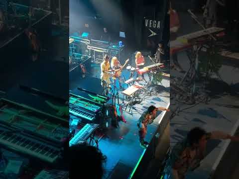 Jacob Collier - Hideaway (live in Copenhagen)