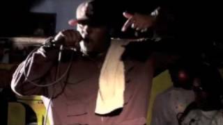 Mo C.H.I.P.S. (Live Performance at 