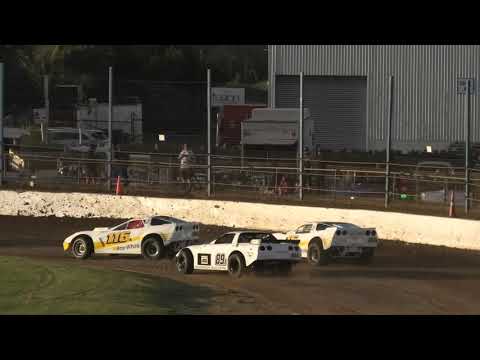 Saloon Car Heats 2 and 3 Oct 2019