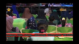 Download lagu TARI REMO-bintang aji laras live dsn mlurus sambeng lamongan:/ mp3