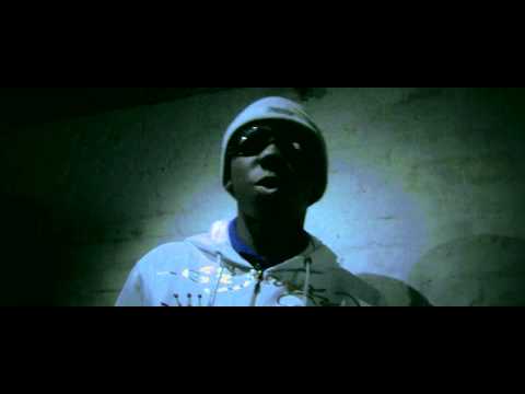 LiveWireUK-GullyDee FT Bazerk ''GREEN SYSTEM'' (Official Net Video)-The Desk Music Studio