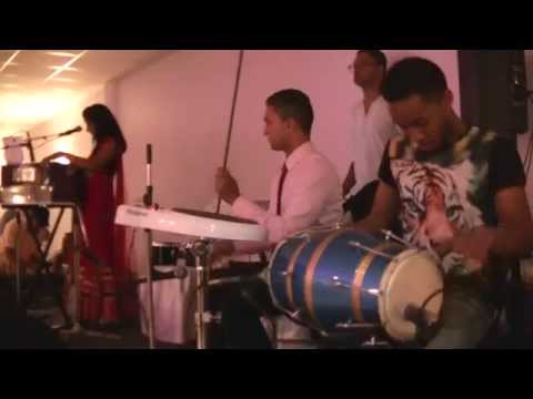 Ashvita Bisai met Muziek Formatie Jawaan - Bhatwan 'Ka Kariye'