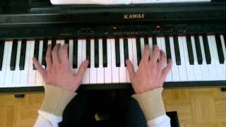 Lama Fantasy Un Go Ed Piano Chords Chordify