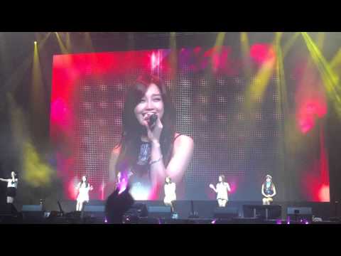 [2016.04.02] APINK PINK MEMORY DAY IN SINGAPORE - SUNDAY MONDAY (PART 1)