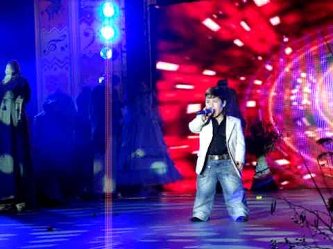 Andranik Aleksanyan (Ukraine) in Euroclub - Junior Eurovision 2009