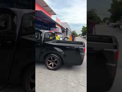 ISUZU DMAX - YAKIN KALIAN GA NGILER wkwkwk THDM - Thailand Car