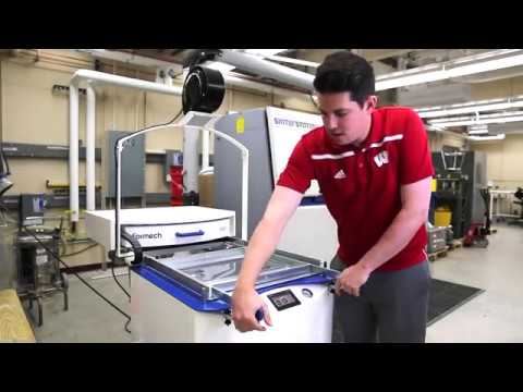 Visite de l'Université de Wisconsin - Formech 508FS