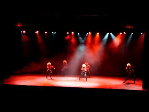 AL Jeel Al Jadeed - Mountaineers Dance Ksa 2013