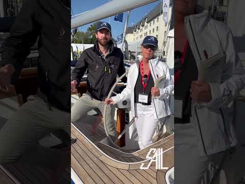 Hallberg-Rassy 40C: Top 10 Best Boats Nominee Walkthrough