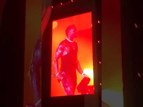 Jason Derulo's stage performance 2020 Dubai expo.