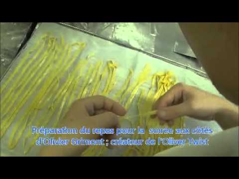 download lagu mp3 mp4 Jesse De Forest, download lagu Jesse De Forest gratis, unduh video klip Jesse De Forest