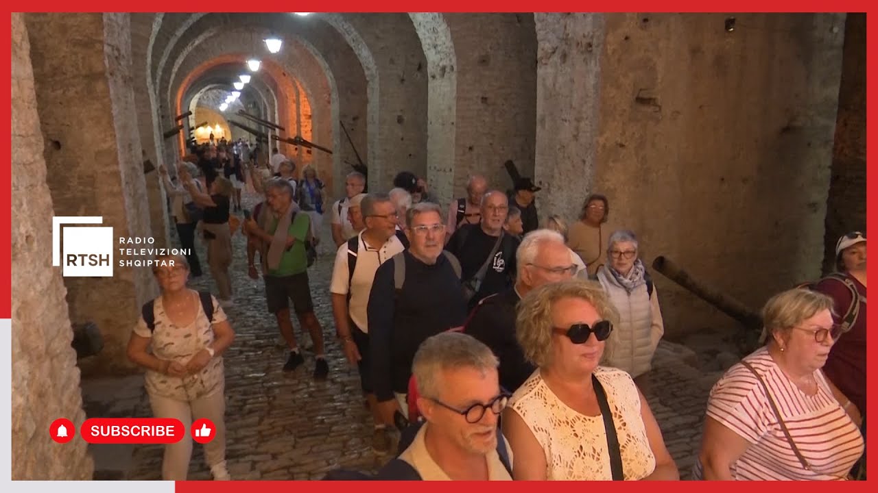 Mbi 20 vjet guidë turistike, Shkëlqim Tuzi nga Shkodra: Gjirokastra është ndër më të preferuarat