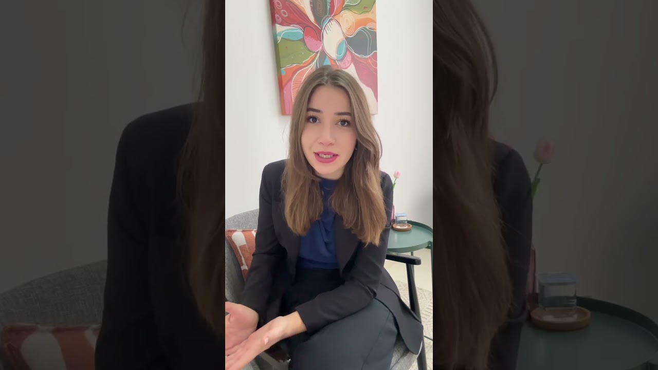 İdil Özgüçlü-20