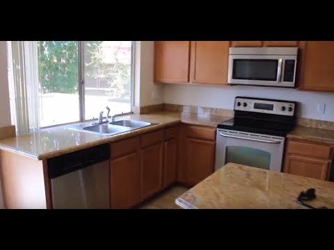 Charming Upper-Level Condo with Community Pool & Spa property video