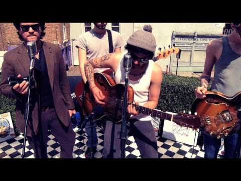 Kurran And The Wolfnotes - Your Four Limbs (Ray-Ban Balcony Sessions)
