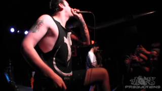 Beartooth - &quot;Set Me On Fire&quot; - Fubar 7/13/2013