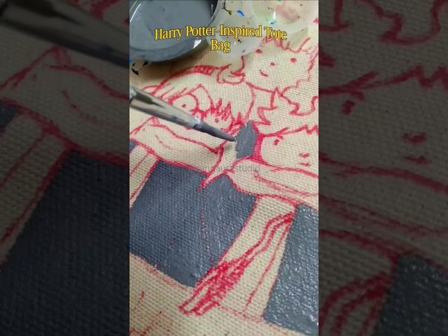Vídeo relacionado con LolaPix Mago bag. Bolsa de Tela Personalizada. Tote bag Mago. Regalos Frikis. 36 x 39 cm. Varios diseños. Bolsa Greta. HOGWARTS