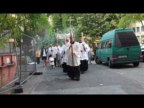 22. Fronleichnam, 16.6.2022, Deutschordenskirche Ff./M.: Prozession