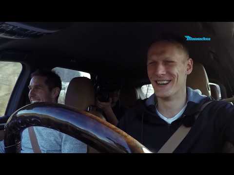 Hráč měsíce listopadu HET ligy - Milan Škoda testuje Porsche Cayenne