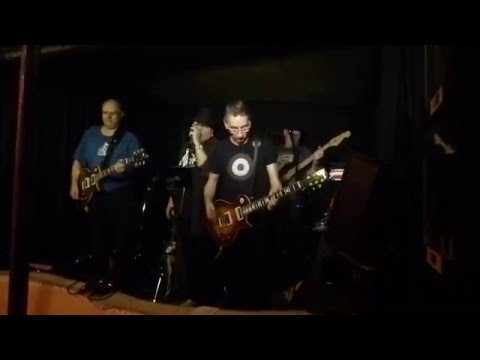 Baker's Breeze - Shake your Magnolia