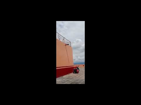 Visitando la virgen el santuario de la virgen de los remedios 