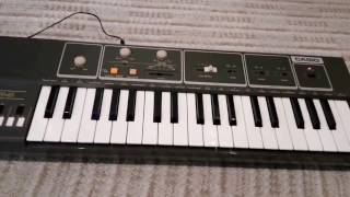 Video thumbnail for Vintage retro Casio Casiotone MT-41 keyboard synth by British things