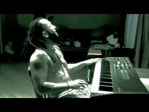 DJ M.E.G. CRAZY PIANO MEN :)))