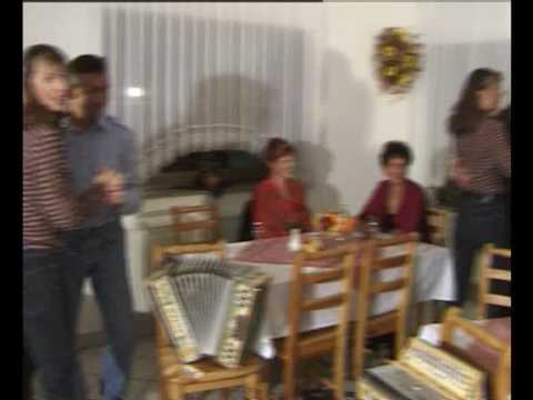 Dvojcici - Enkrat samo se zivi www.fotobrbre.si