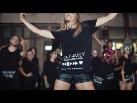 DA FAMILY  (dance&arts school)