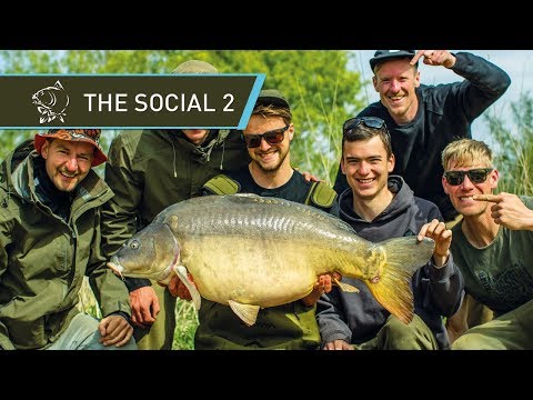 CARP FISHING 🐟 CATCHING GIANT CARP at THE SOCIAL 2 - FULL MOVIE