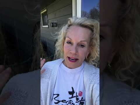 Cyndi Dale Energy Tip--Second Chakra. Clearing Energetic Anxiety and Depression for  Clarity