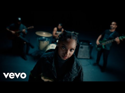 J Noa - SPICY (Official Video)