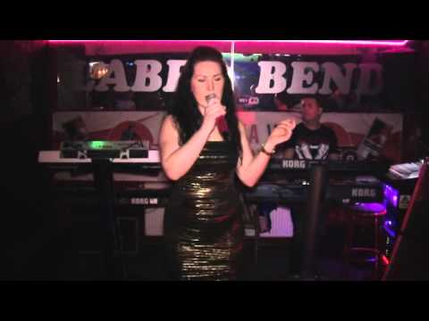 Label Bend (Amela Dzelalic) - Crveni ruz