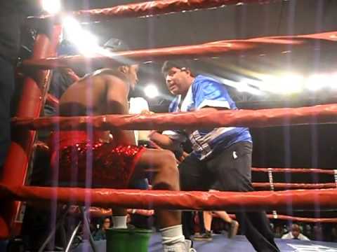Yamaguchi Falcão vs Devis Caceres - WBC Latino