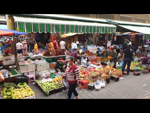 Cambodian Life In Phnom Penh Market - Boeung Trabaek Market 02-02-20