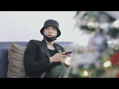 【張藝興】201225 Zhang Yixing Lay - Studio update Xlog Red Merry Christmas on the last Friday of 2020!