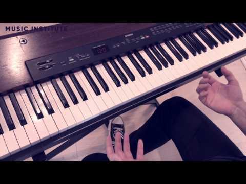 Lær at spille klaver 6/10 -  Lær dur akkorder på klaveret