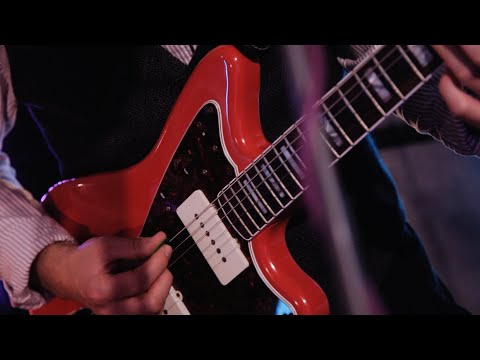 Season performing a Soul Medley (Covers) Live Wedding Band Sussex - AliveNetwork.com