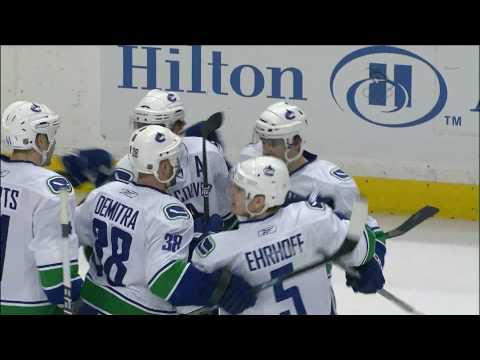 Michael Grabner HAT-TRICK Goal - Canucks At Ducks - 04.02.10 - HD