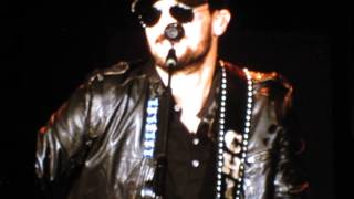 Kenny Chesney FT. Eric Church - When I See This Bar ( Live @ Ford Field)