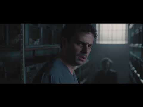 Mr. Glass And The Beast Surprise Pierce - Film Clip