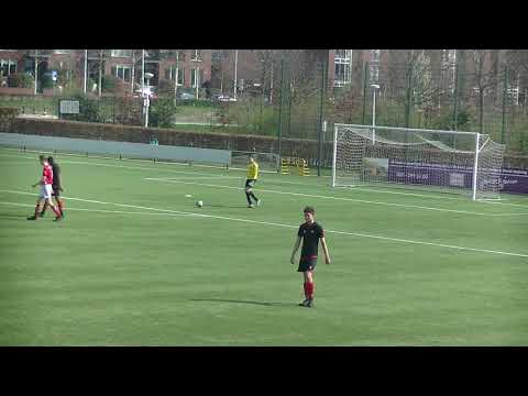 UVV JO17-3 - DOVO JO17-2 1ste helft deel 2 (1-1)