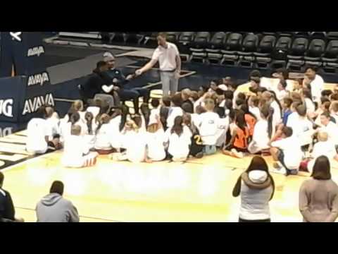 Hanging out with Emmanuel mudiay and Gary Harris