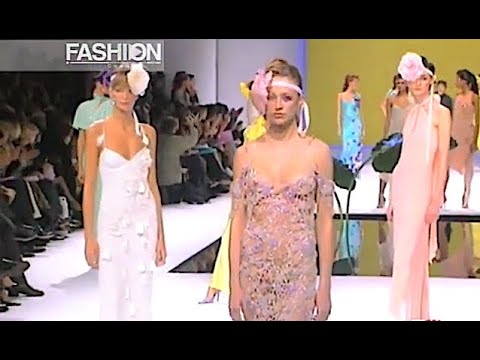 EMANUEL UNGARO Spring 2001 Paris - Fashion Channel