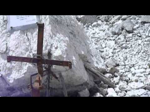 Monte Pasubio: Strada degli Eroi e Zona Sacra (Denti, Palon e gallerie)