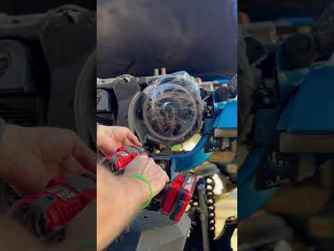 Installing Oracle Lighting Oculus Switchback Headlights in a Jeep Gladiator