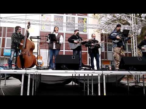 STOPY - Snídaně v trávě (Jarný Bánovský jarmok 2017)