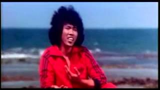 Download lagu herry irama feat riza umamai isyarat cinta mp3