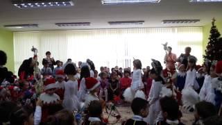 preview picture of video 'Коледа - Коледно тържество - детска градина - Синчец - Ботевград'