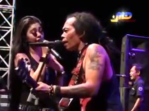Utami Dewi Fortuna & Sodiq   Nyidam Jemblem   Monata Gunung Gangsir Beji 2014